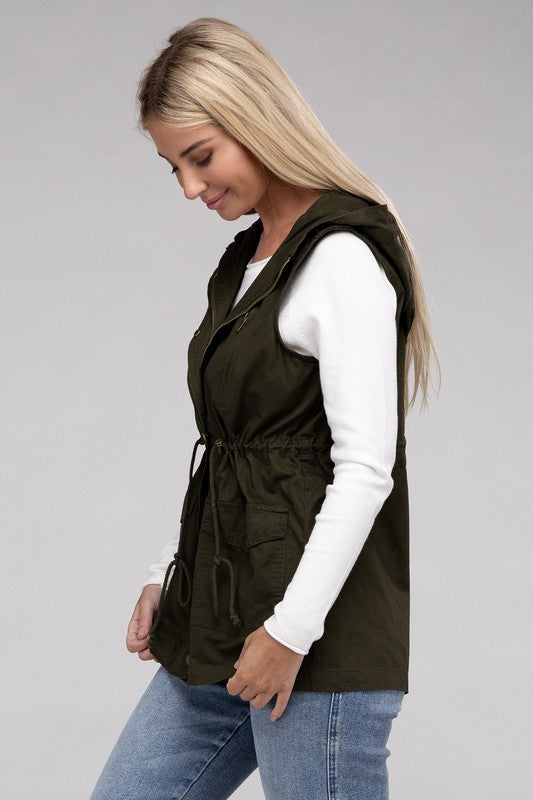 Drawstring Waist Military Hoodie Vest in Burgandy