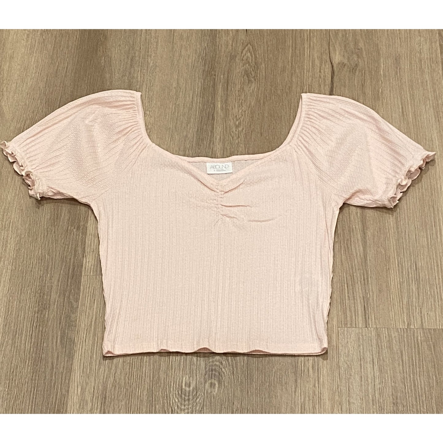 ABound Soft Pink Keen Puff Sleeve Crop Top - Size Small