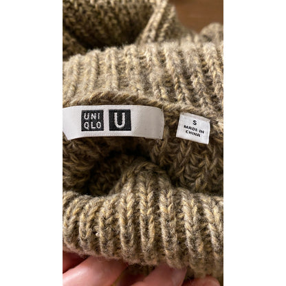 Uniqlo Sweater