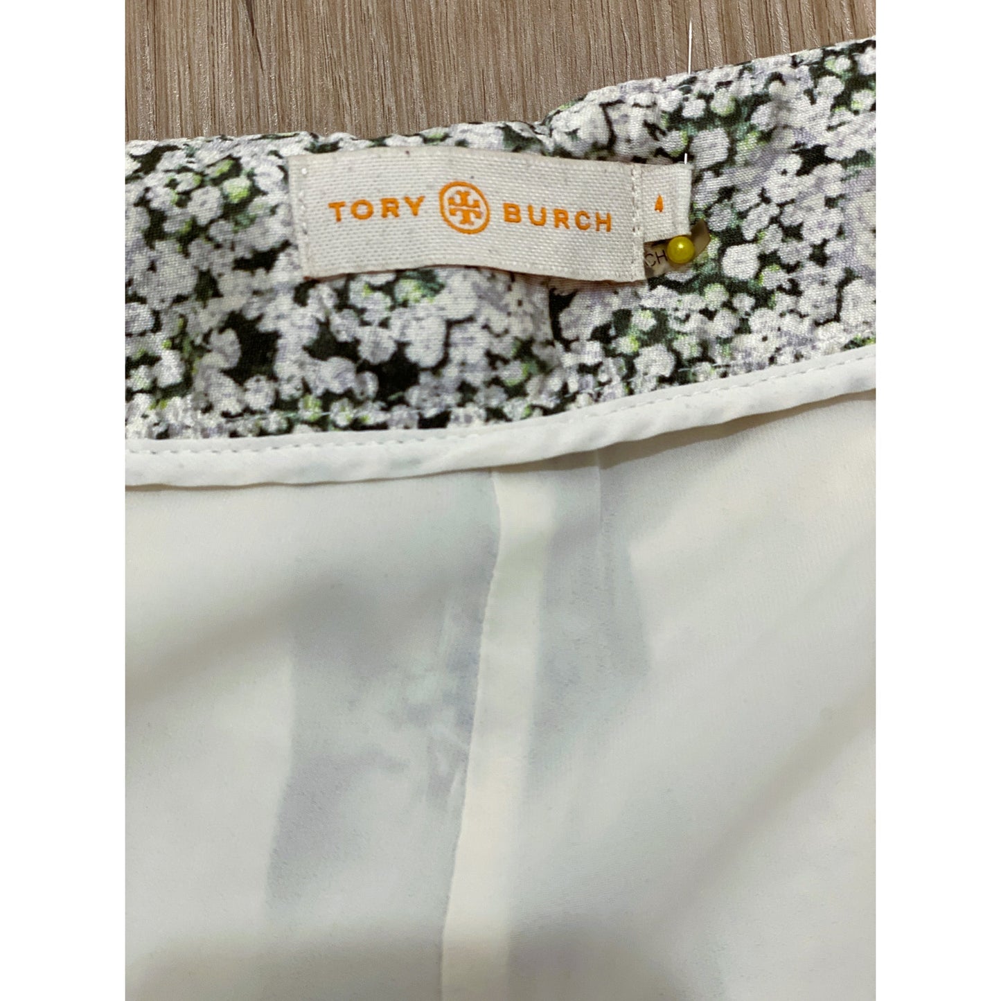 Tory Burch Eliana Floral 100% Silk Straight Leg Crop pants - Size 4