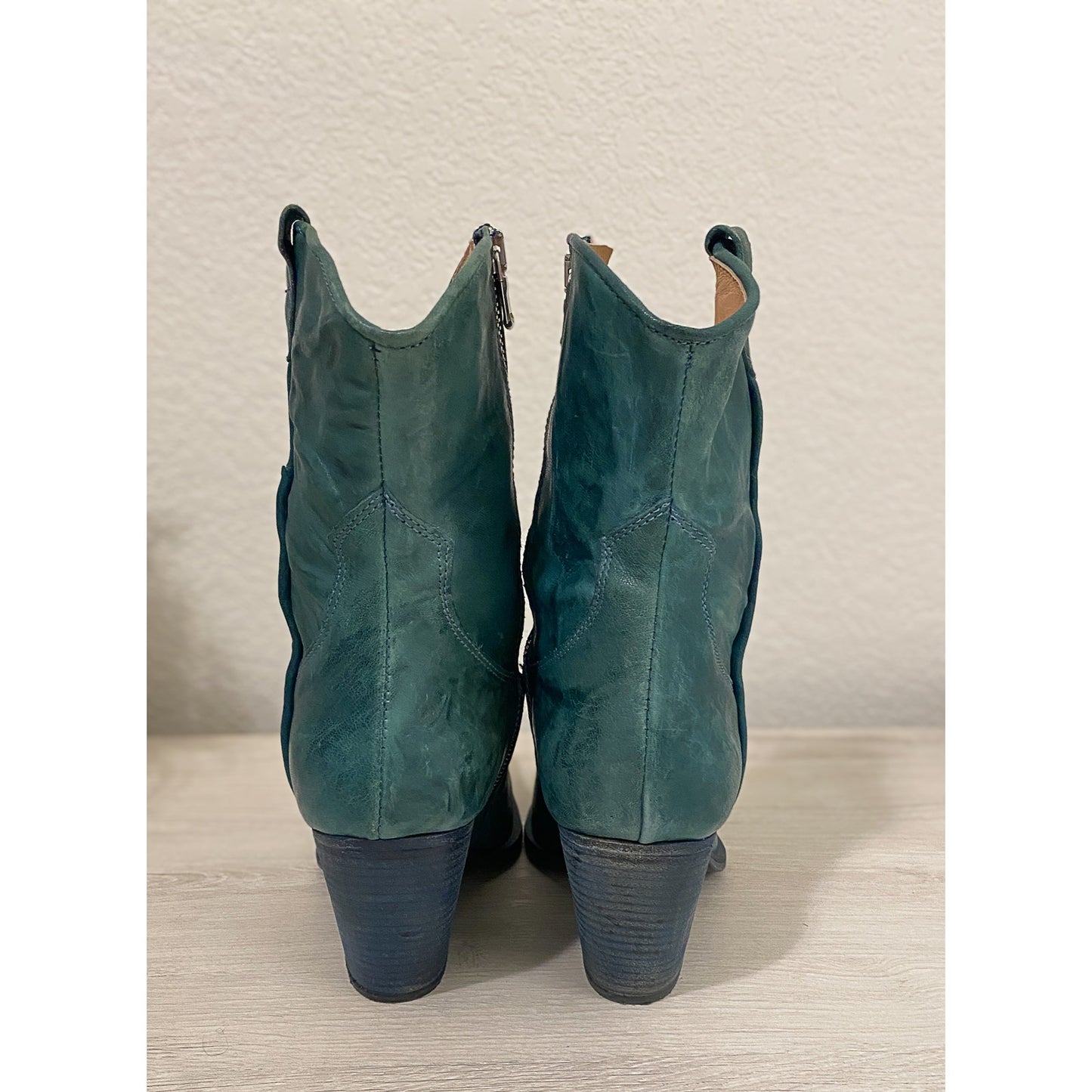 FREE PEOPLE Brayden Green Leather Western Ankle Boots with Metal Toe Caps