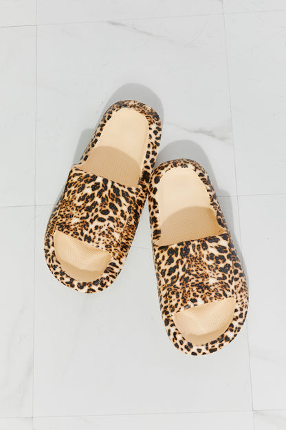 Arms Around Me Open Toe Slide Shoes in Leopard