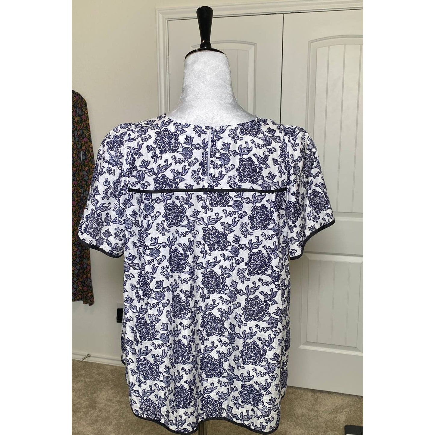 Silky Madewell Lightweight Top - Size 8