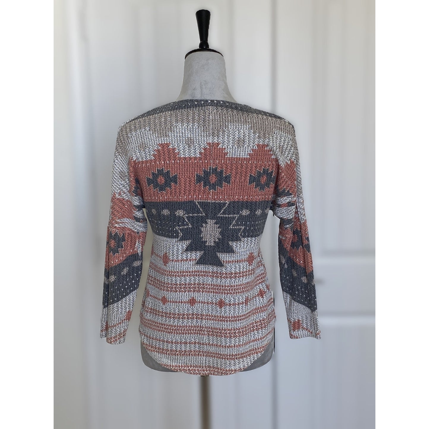 Blue Planet Aztec Graphic Pattern 3/4 Sleeve Scoop Neck Top - Size M